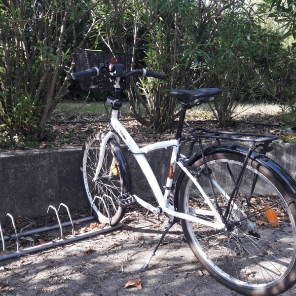 Chez EABSO on peut garer son vélo !