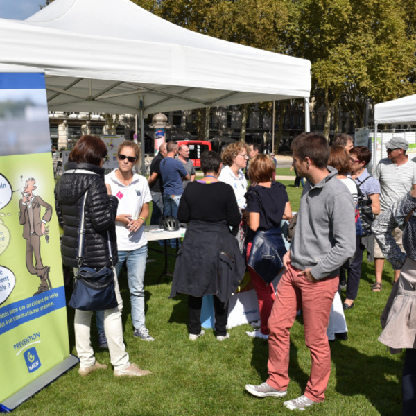 Stand MACIF Prévention - B. Derbord - Communauté Agglomération du Niortais