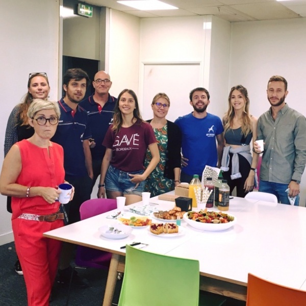 La team courageux devant un petit déjeuner vitaminé !
