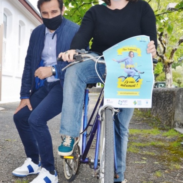 Promotion du challenge de la mobilité_Elu et chargée de mission en selle !