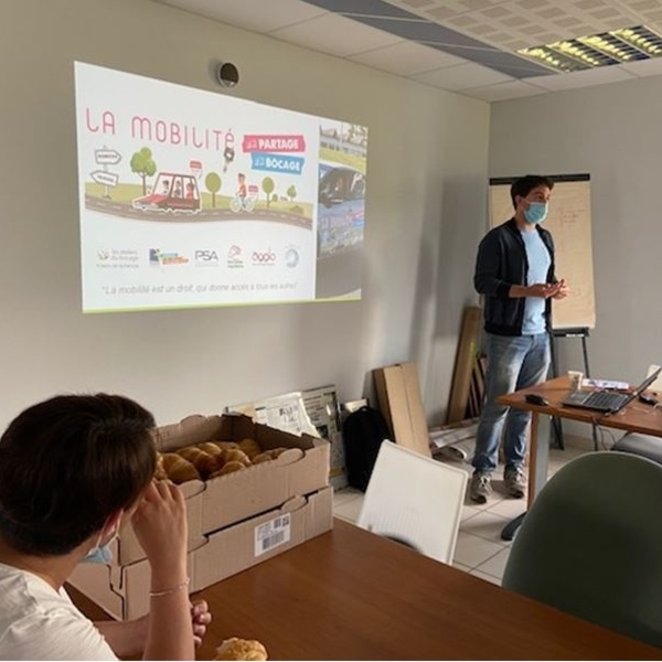 Atelier de sensibilisation à la mobilité avec les Ateliers du bocage